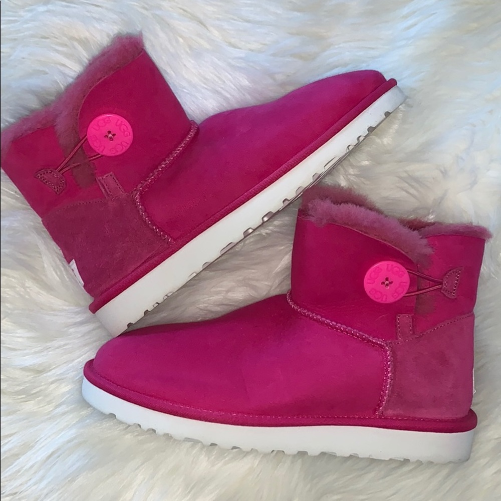 UGGS, Pink, NWOT